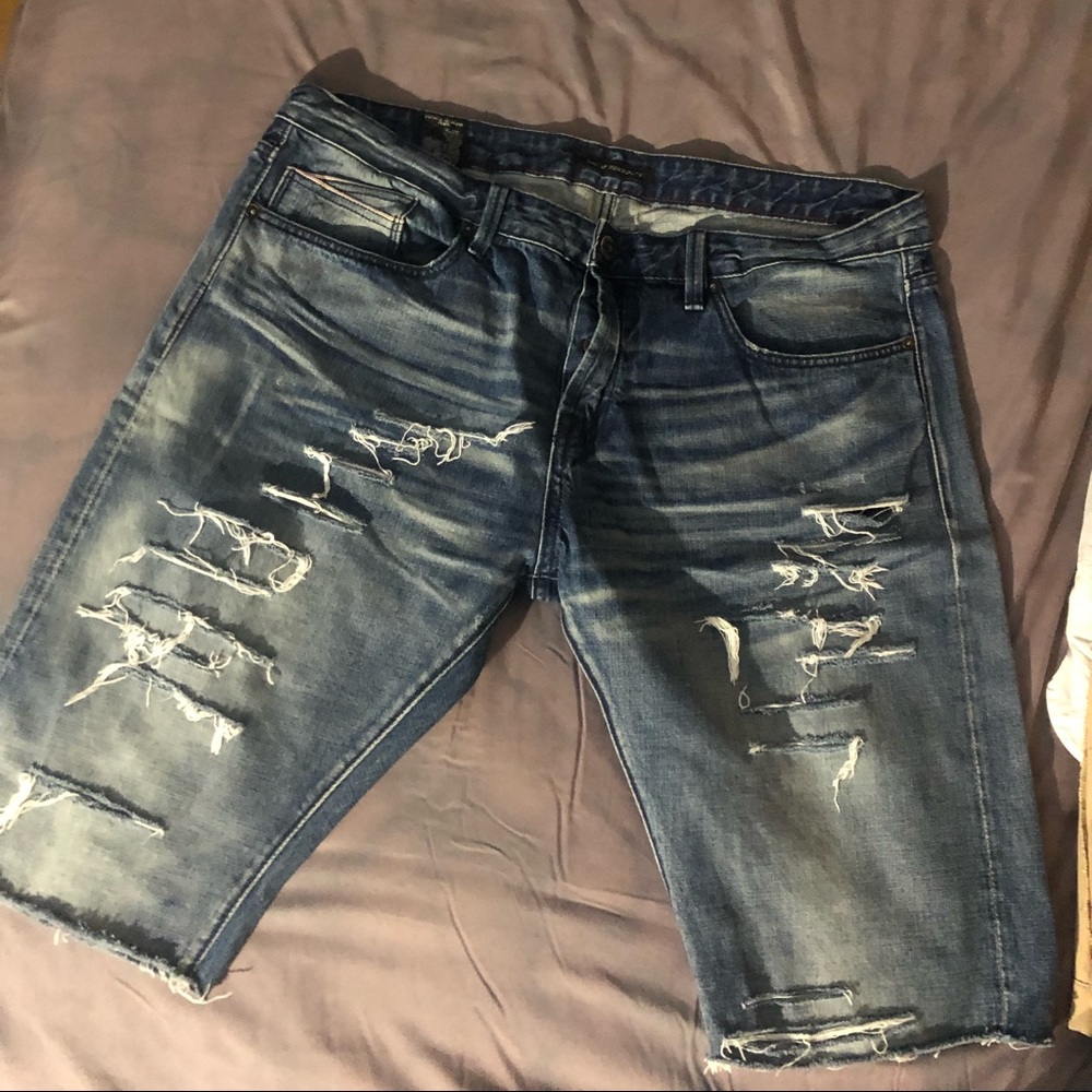 Cult of individuality Jean shorts SZ 40